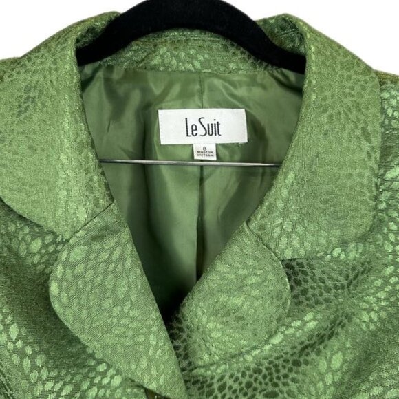 Le Suit Skirt Suit Set in Brilliant Green- Size 8 - Picture 3 of 4